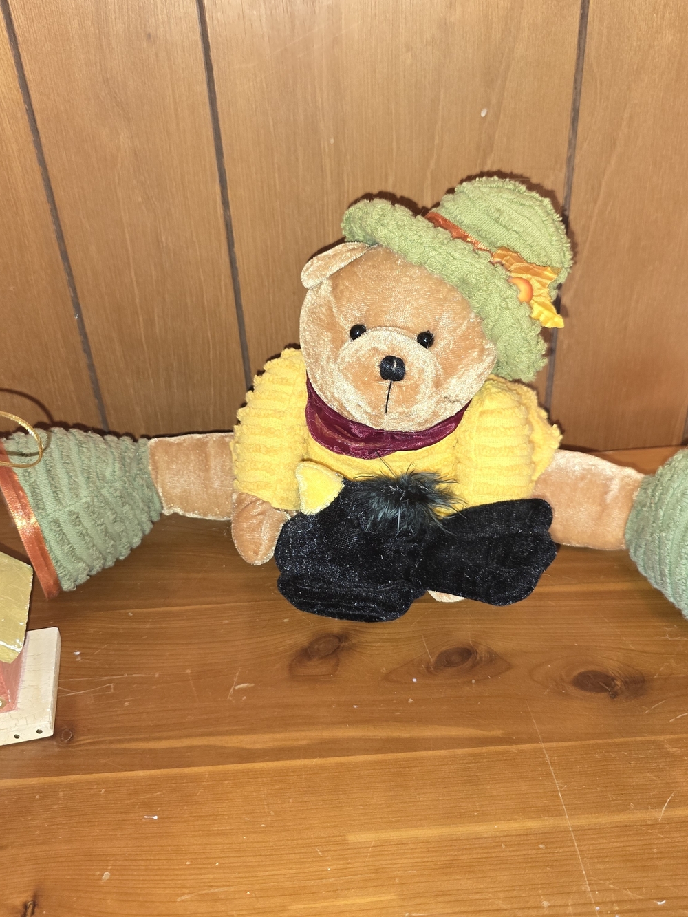 Fall Decor - Picture 4 of 5
